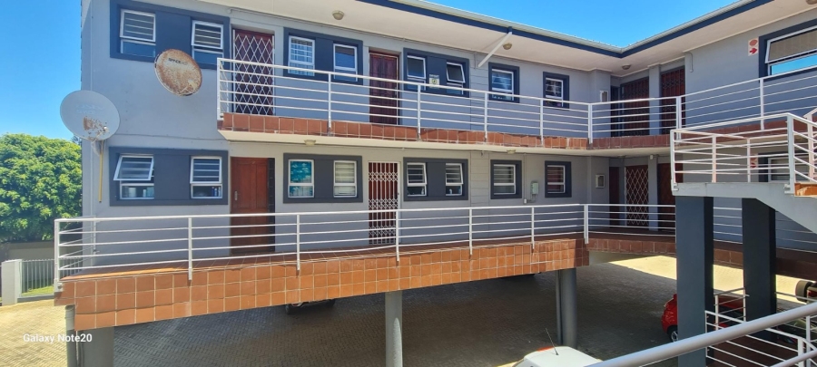 1 Bedroom Property for Sale in C Place Eastern Cape